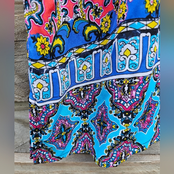 Saint Tropez Tribal Top - Picture 3 of 7